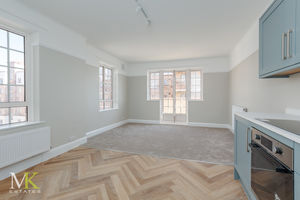 Photo 17- click for photo gallery